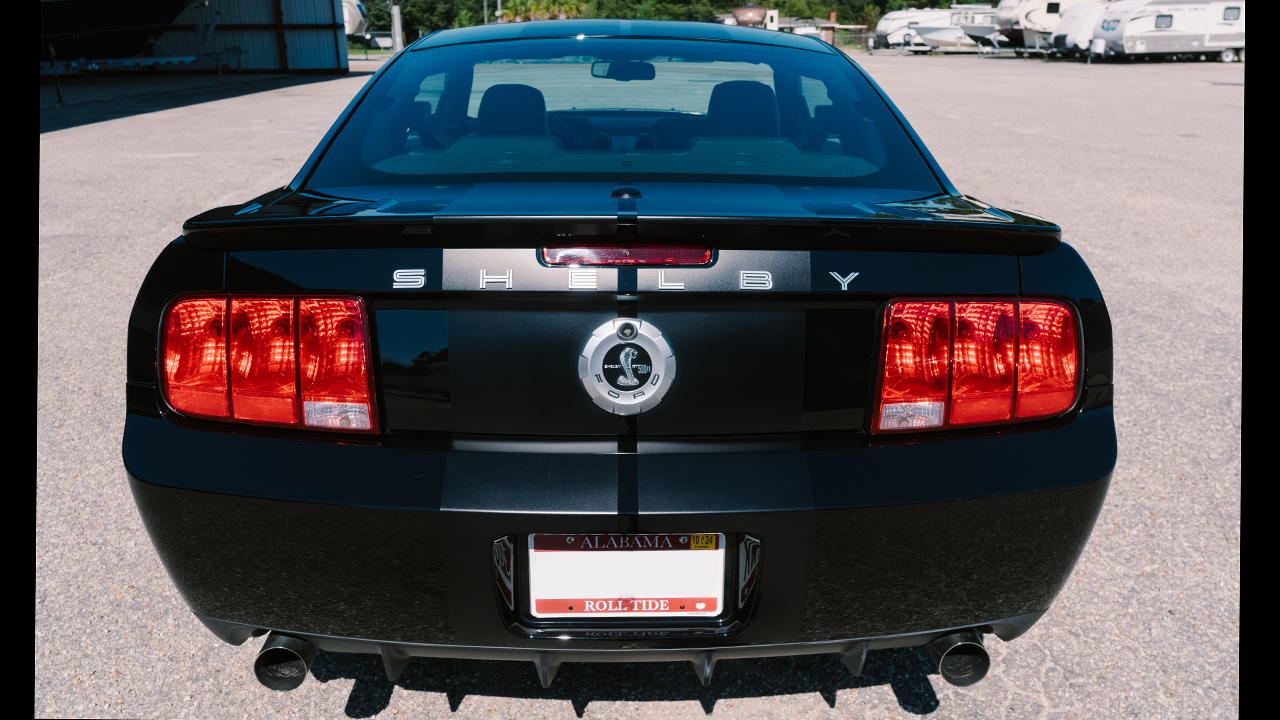 5th Image of a 2009 FORD MUSTANG SHELBY GT500