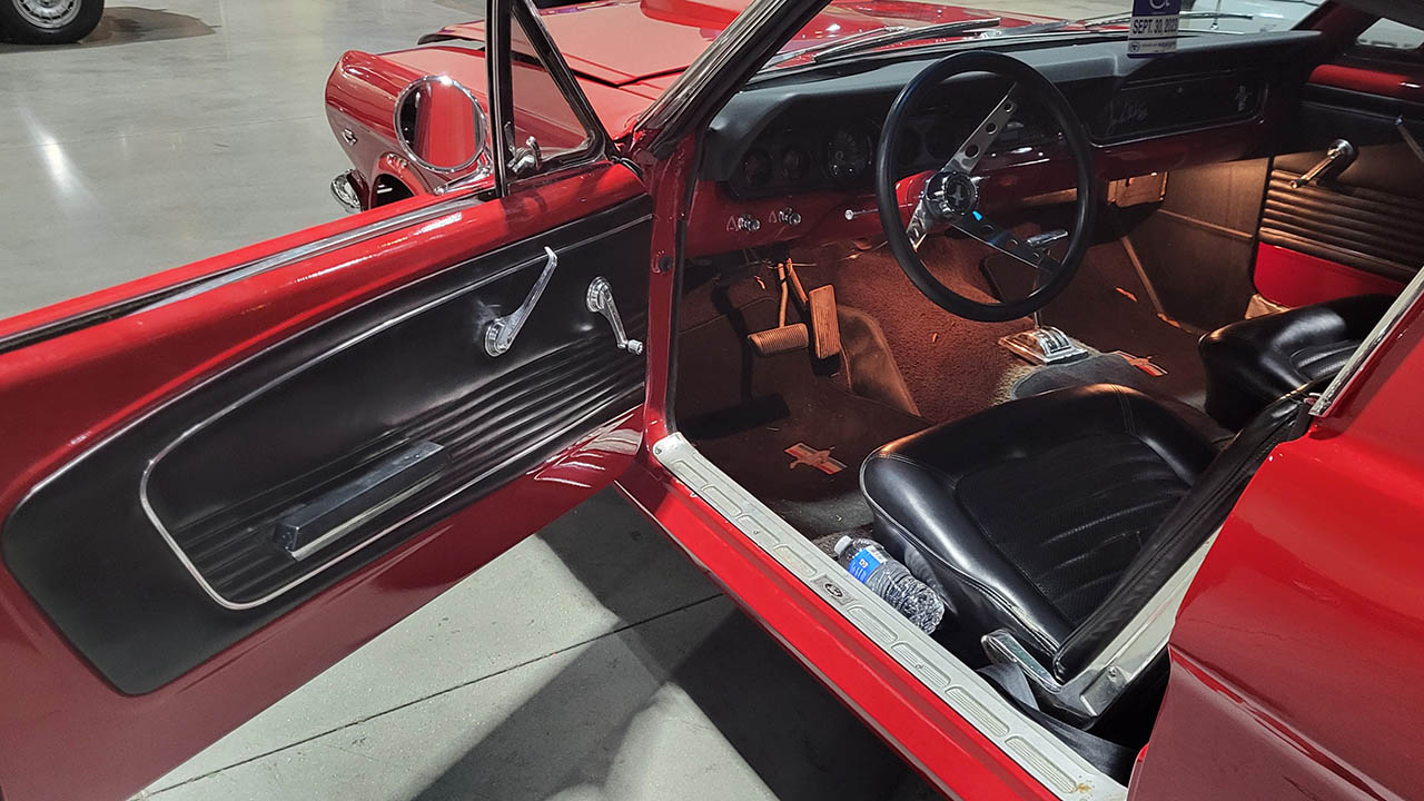 5th Image of a 1966 FORD MUSTANG 2+2