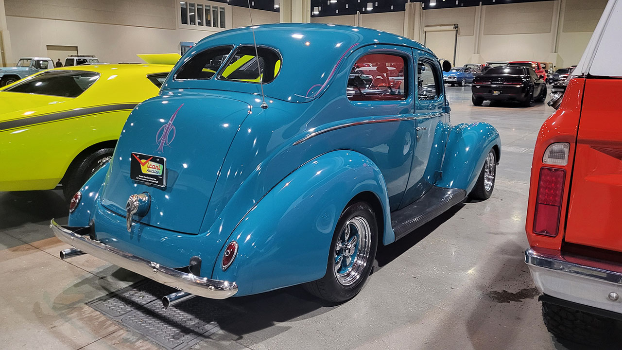 2nd Image of a 1938 FORD TUDOR