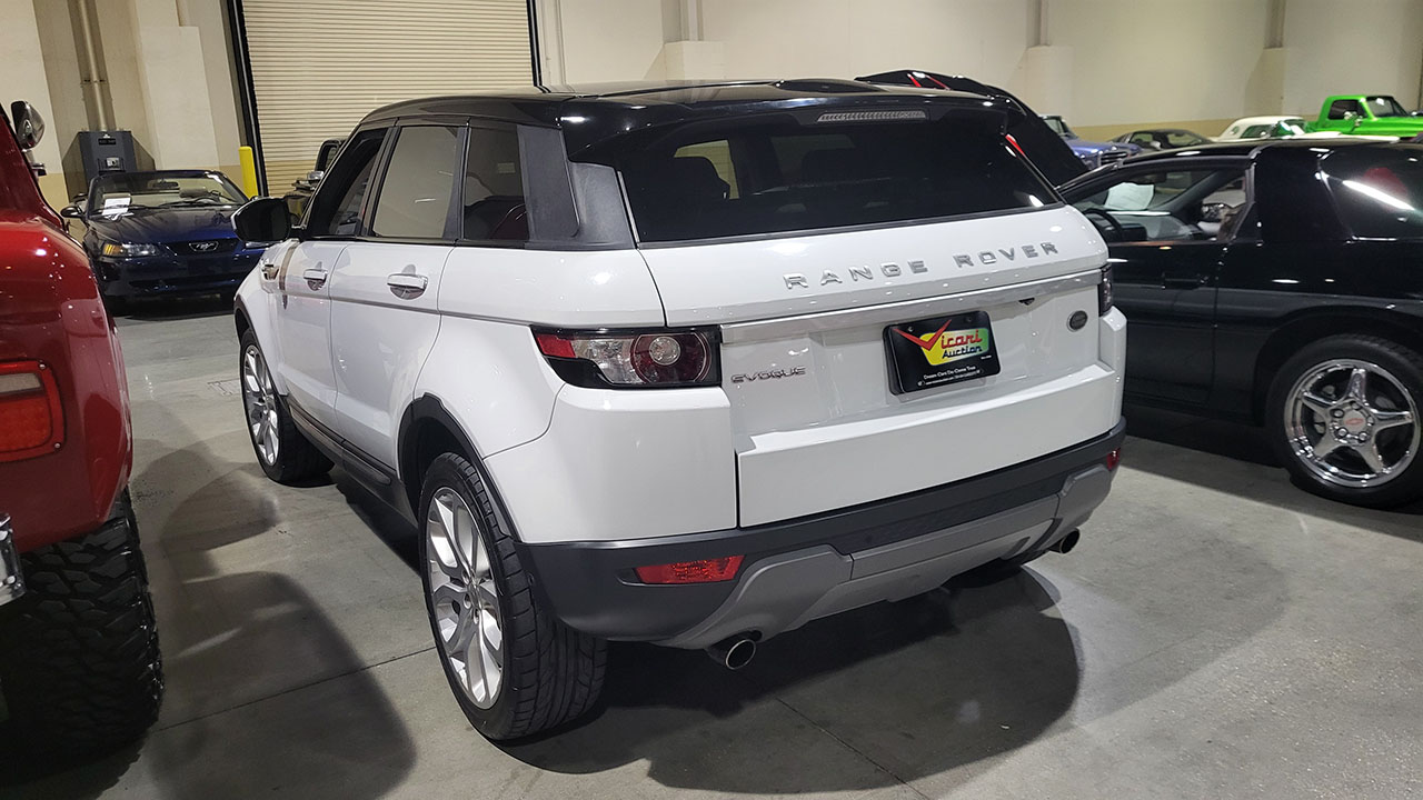 3rd Image of a 2015 LAND ROVER RANGE ROVER EVOQUE PRESTIGE PREMIUM