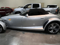 Image 3 of 14 of a 2000 PLYMOUTH PROWLER