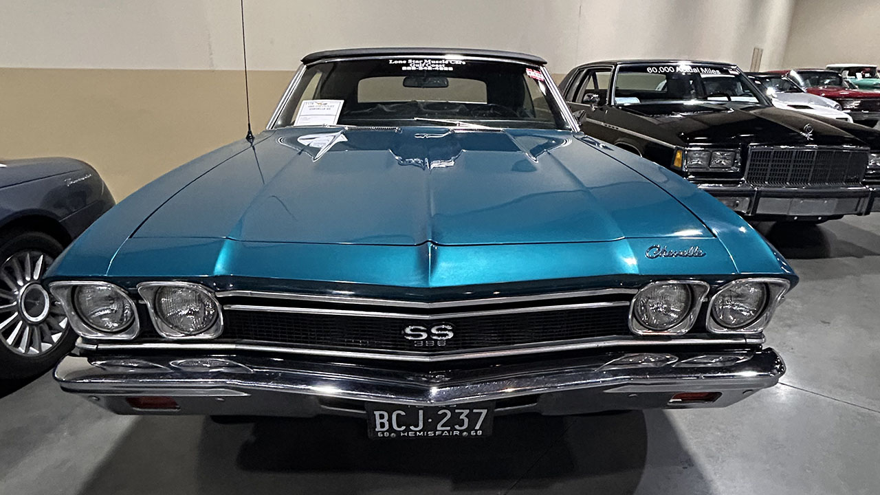 3rd Image of a 1968 CHEVROLET CHEVELLE SS