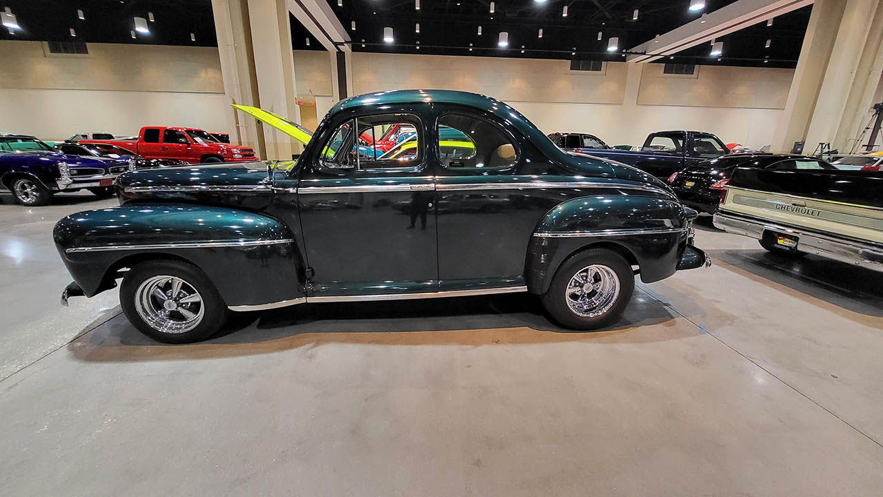 2nd Image of a 1947 FORD BUSINESS COUPE