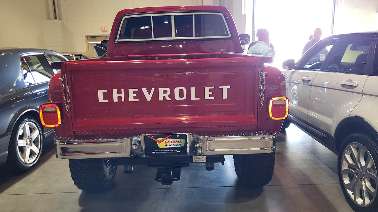 3rd Image of a 1985 CHEVROLET K10