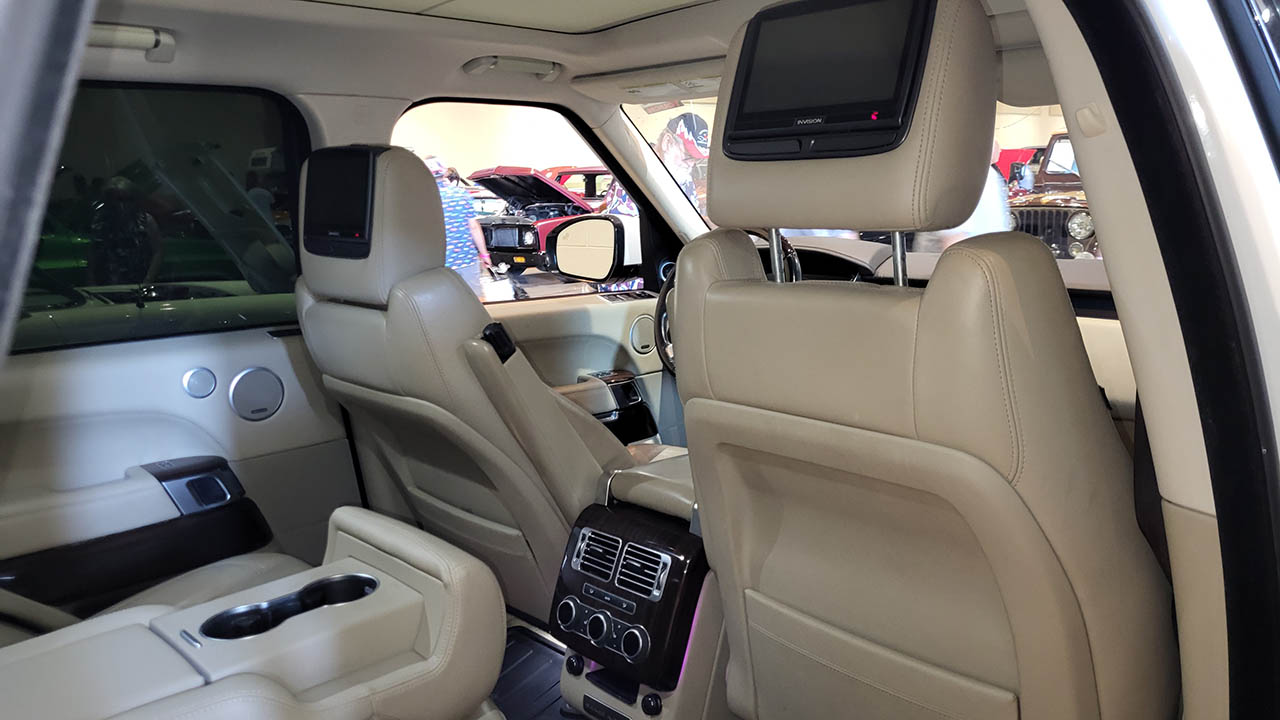 9th Image of a 2016 LAND ROVER RANGE ROVER HSE