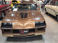 Image 3 of 9 of a 1984 CHEVROLET CAMARO