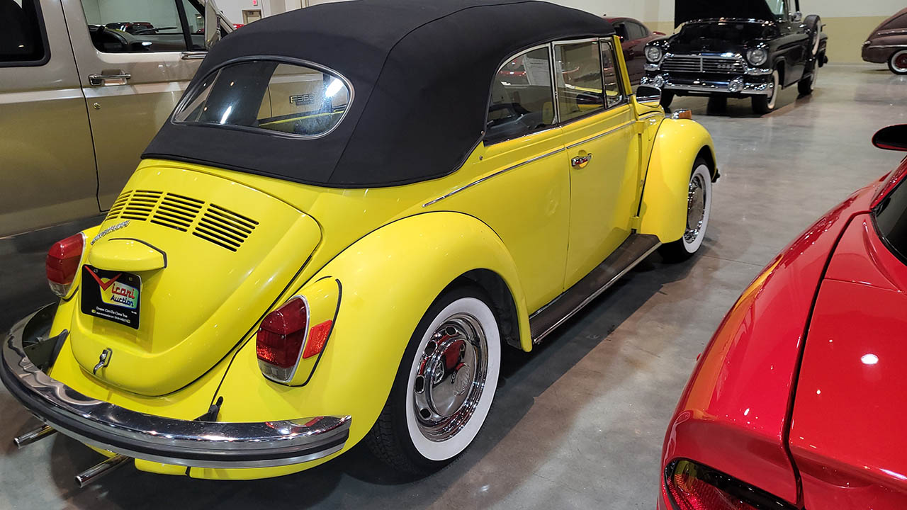 1st Image of a 1971 VOLKSWAGEN BEETLE BUG