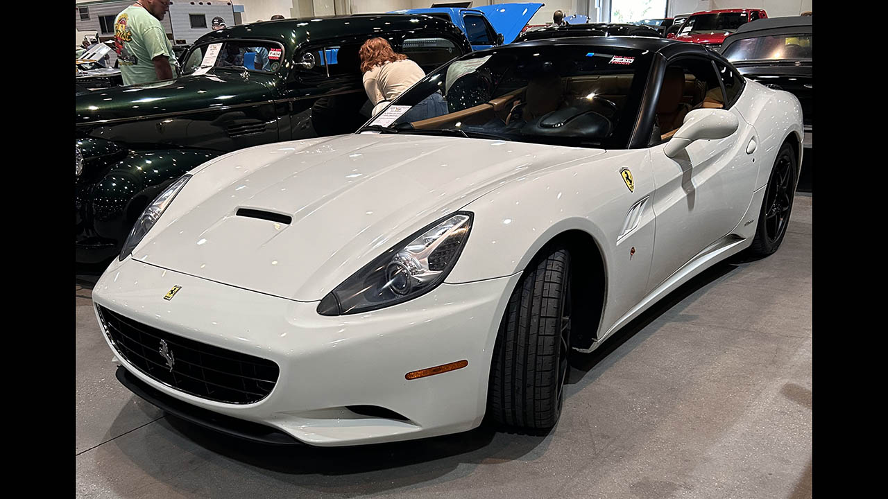 0th Image of a 2010 FERRARI CALIFORNIA USA SPYDER