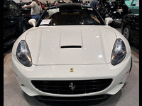 Image 2 of 12 of a 2010 FERRARI CALIFORNIA USA SPYDER