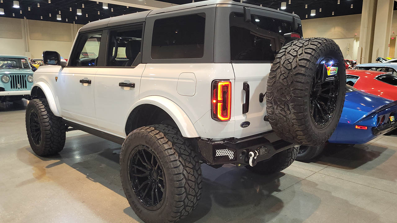 1st Image of a 2022 FORD BRONCO BADLANDS