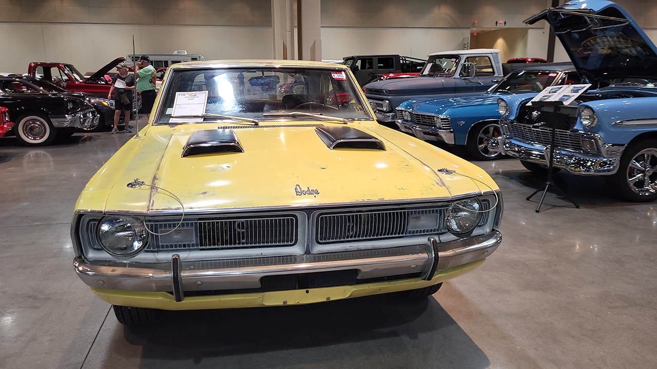 1st Image of a 1970 DODGE DART