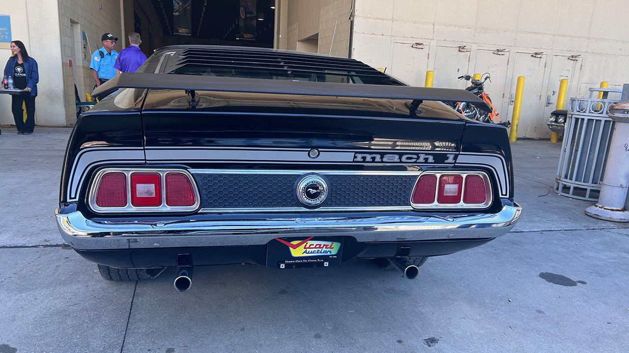 4th Image of a 1973 FORD MUSTANG FASTBACK