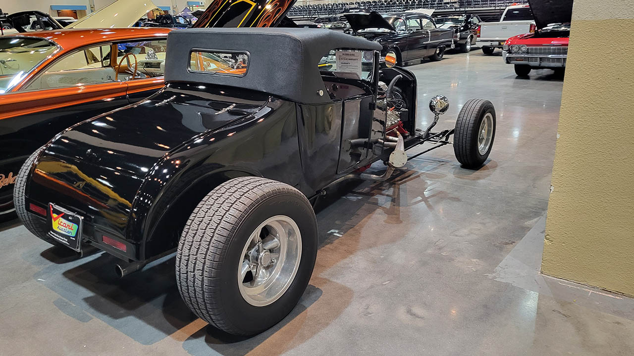 2nd Image of a 1927 FORD T